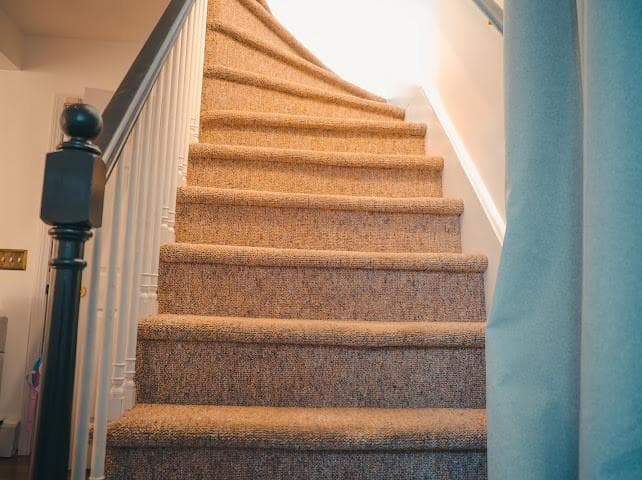 Single Family Residence at 144 Gray Street, Providence, photo 12 of 30
