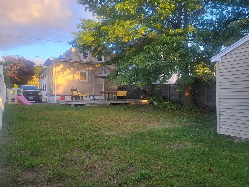 Single Family Residence at 144 Gray Street, Providence, photo 5 of 30