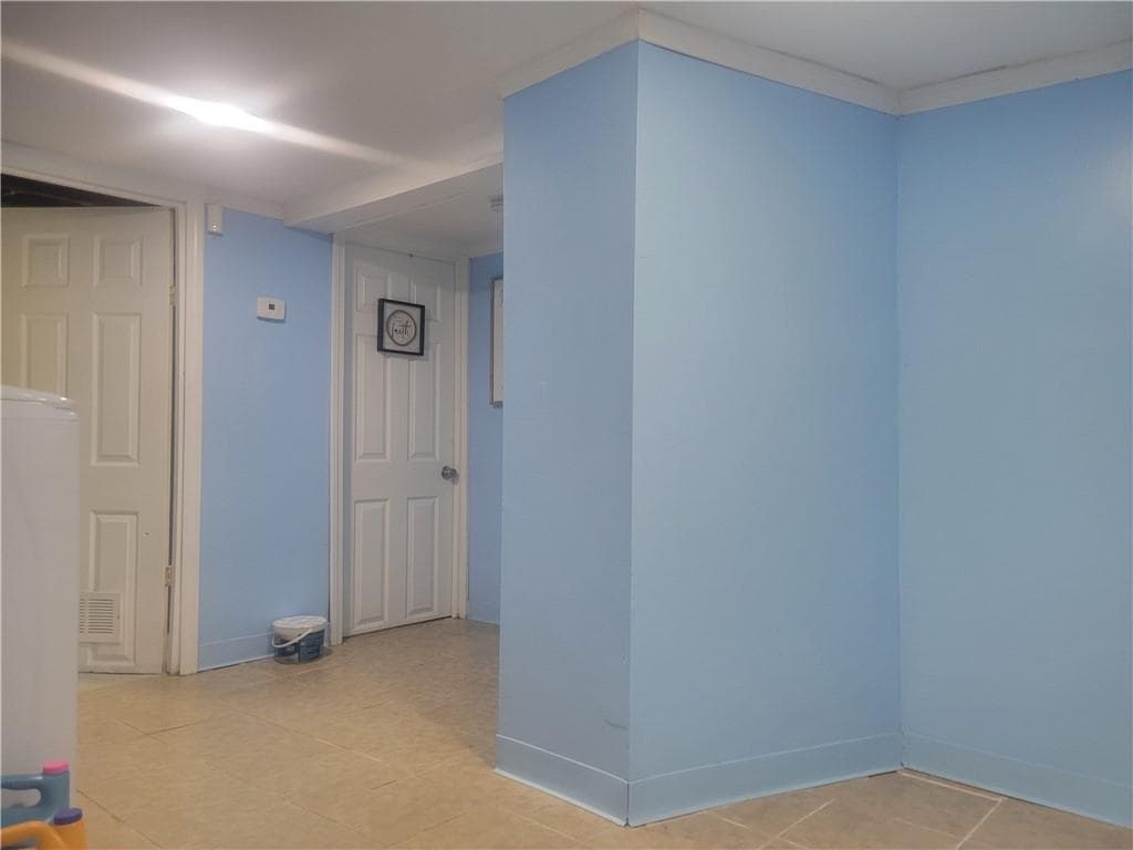 Single Family Residence at 144 Gray Street, Providence, photo 18 of 30