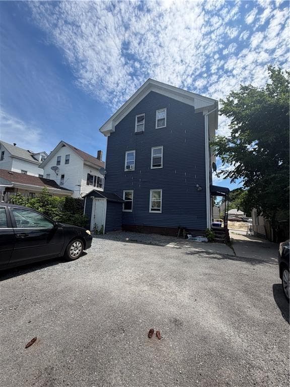 Multi Family at 10 La Vaughn Street, Providence, photo 3 of 15