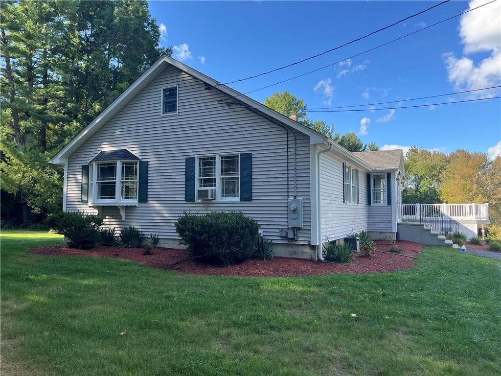 Single Family Residence at 515 Wallum Lake Road, Burrillville, photo 3 of 42