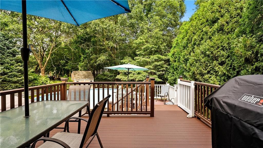 Single Family Residence at 270 Weathervane Road, South Kingstown, photo 34 of 50