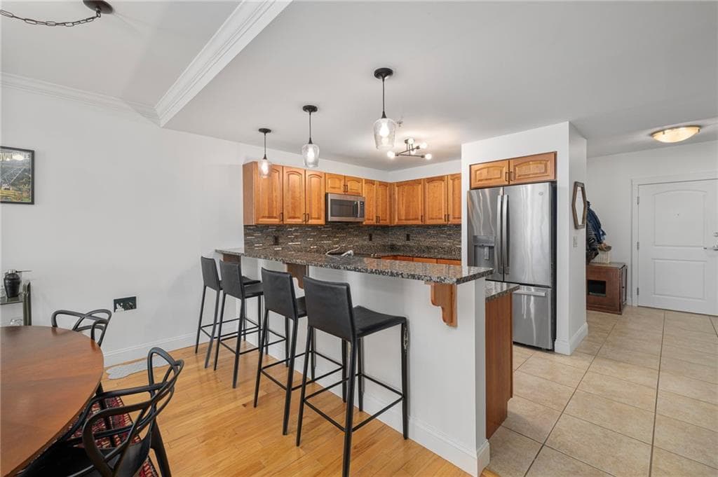 Condominium at 333 Atwells Avenue UNIT 202, Providence, photo 7 of 37