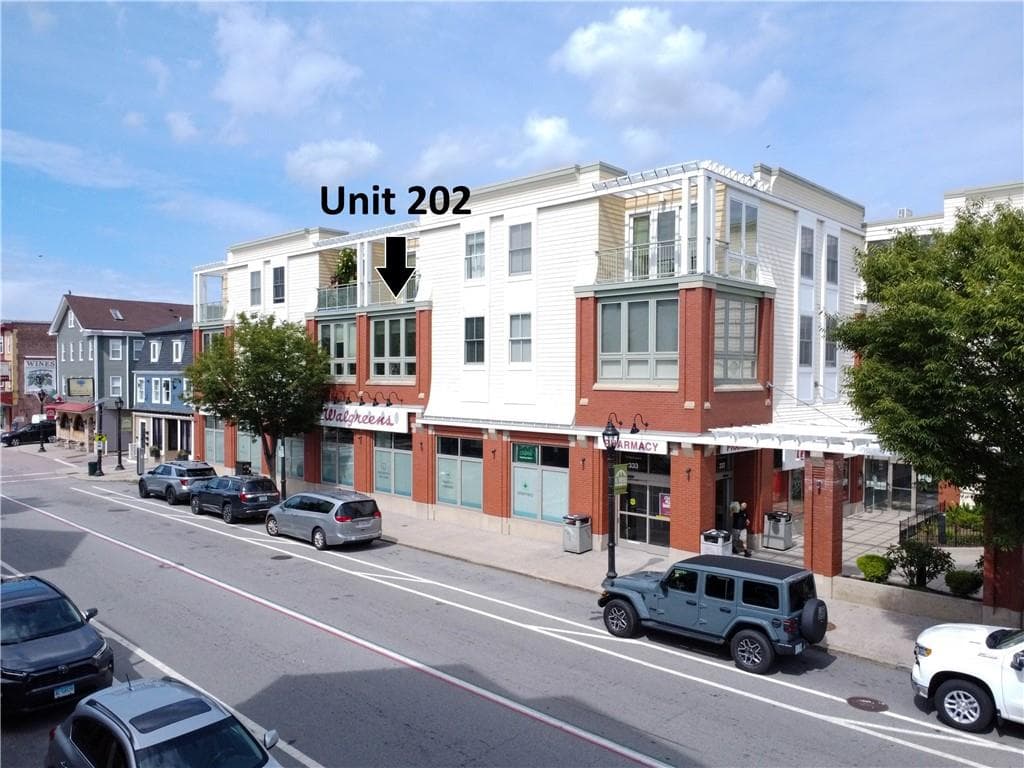 333 Atwells Avenue UNIT 202