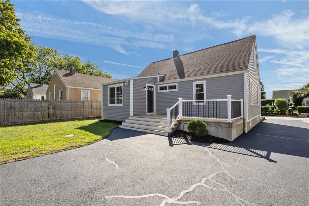 Single Family Residence at 37 Vera Street, Warwick, photo 36 of 50