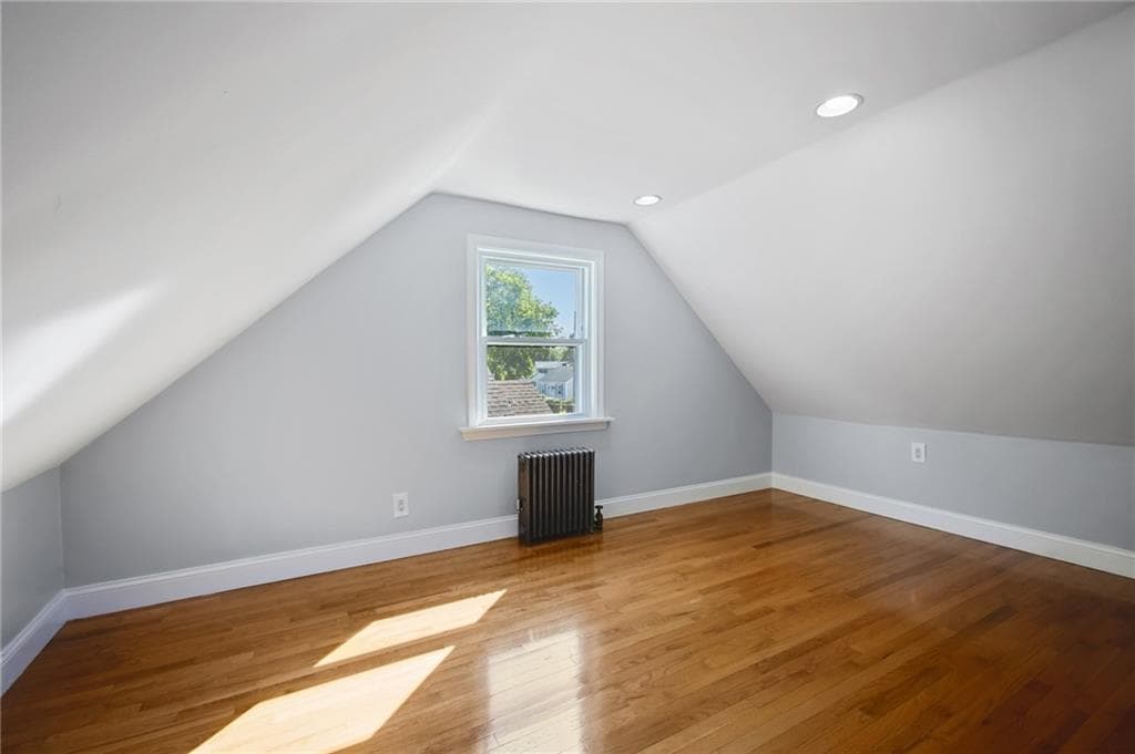 Single Family Residence at 37 Vera Street, Warwick, photo 24 of 50