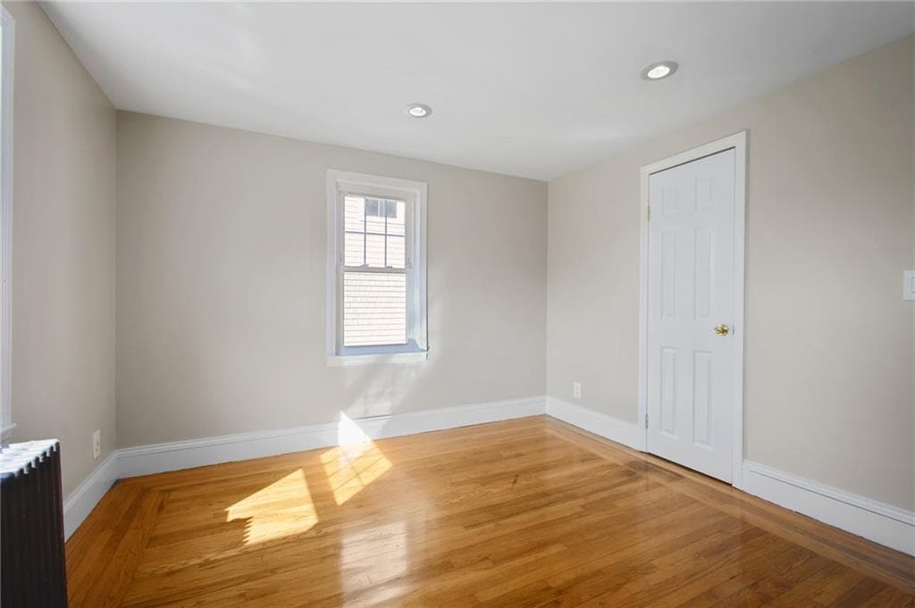 Single Family Residence at 37 Vera Street, Warwick, photo 15 of 50