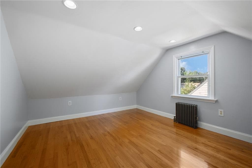 Single Family Residence at 37 Vera Street, Warwick, photo 29 of 50