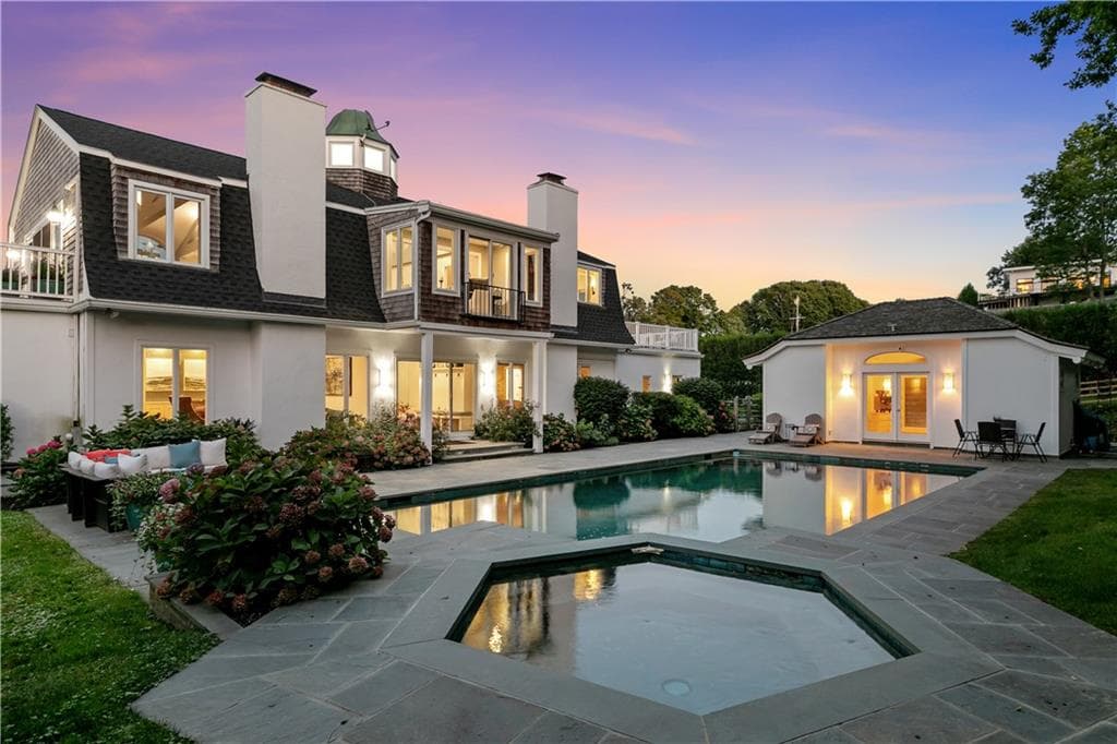 Single Family Residence at 1 Harbor View Drive, Newport, photo 6 of 50