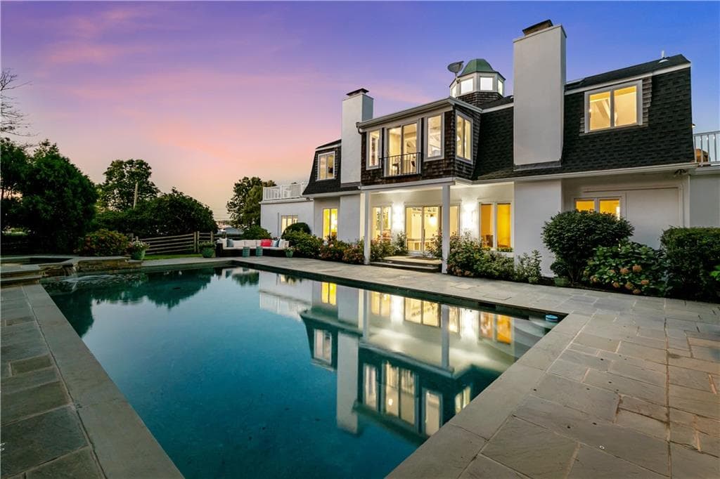 Single Family Residence at 1 Harbor View Drive, Newport, photo 7 of 50