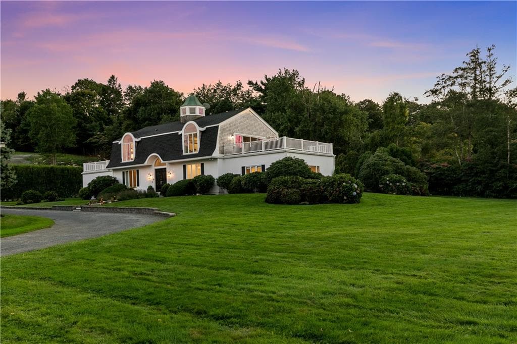 Single Family Residence at 1 Harbor View Drive, Newport, photo 3 of 50