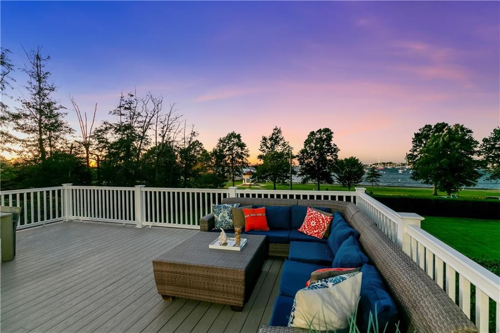 Single Family Residence at 1 Harbor View Drive, Newport, photo 15 of 50