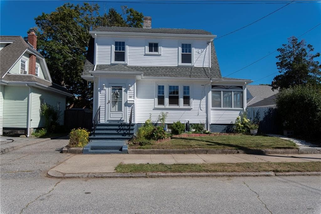 Single Family Residence at 146 Garden Street, Cranston, photo 3 of 37