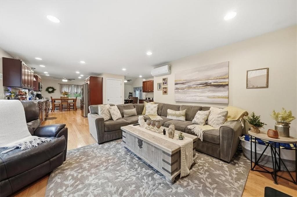 Single Family Residence at 653 Ten Rod Road, Exeter, photo 9 of 49
