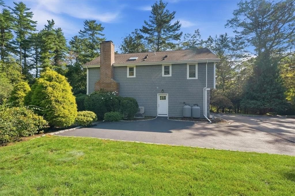 Single Family Residence at 653 Ten Rod Road, Exeter, photo 49 of 49