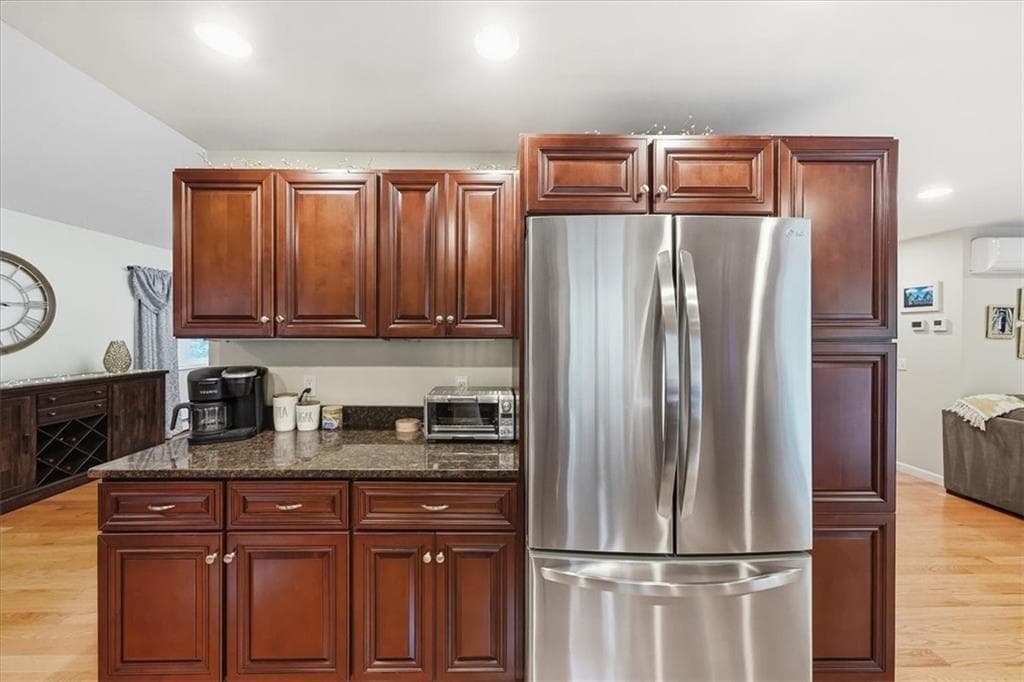 Single Family Residence at 653 Ten Rod Road, Exeter, photo 11 of 49