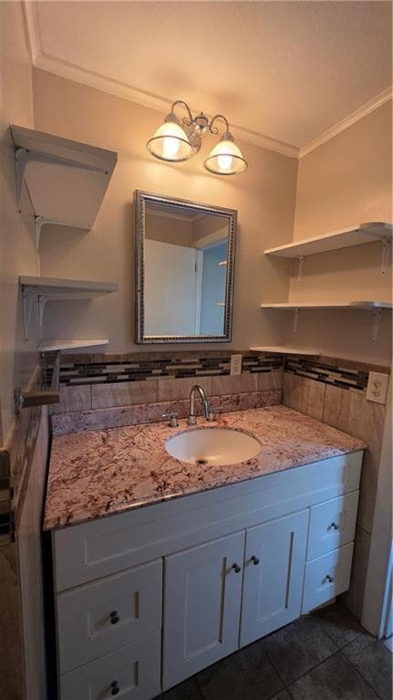 Single Family Residence at 18 Glen Street, East Providence, photo 8 of 29