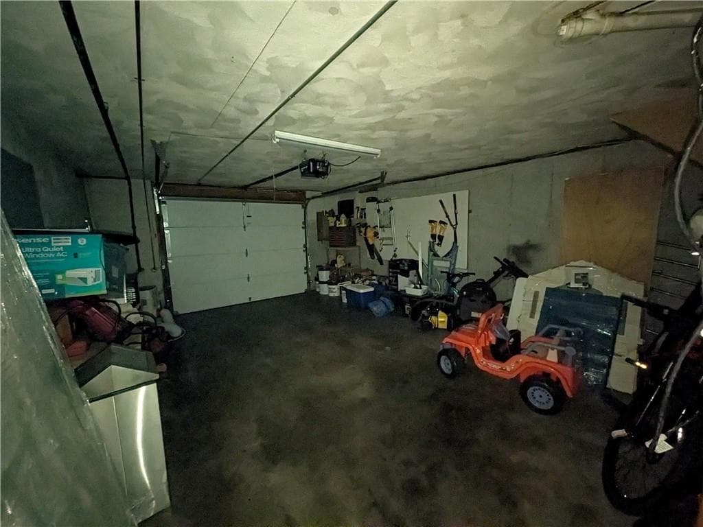 Multi Family at 208 210 Greeley Street, Providence, photo 20 of 25