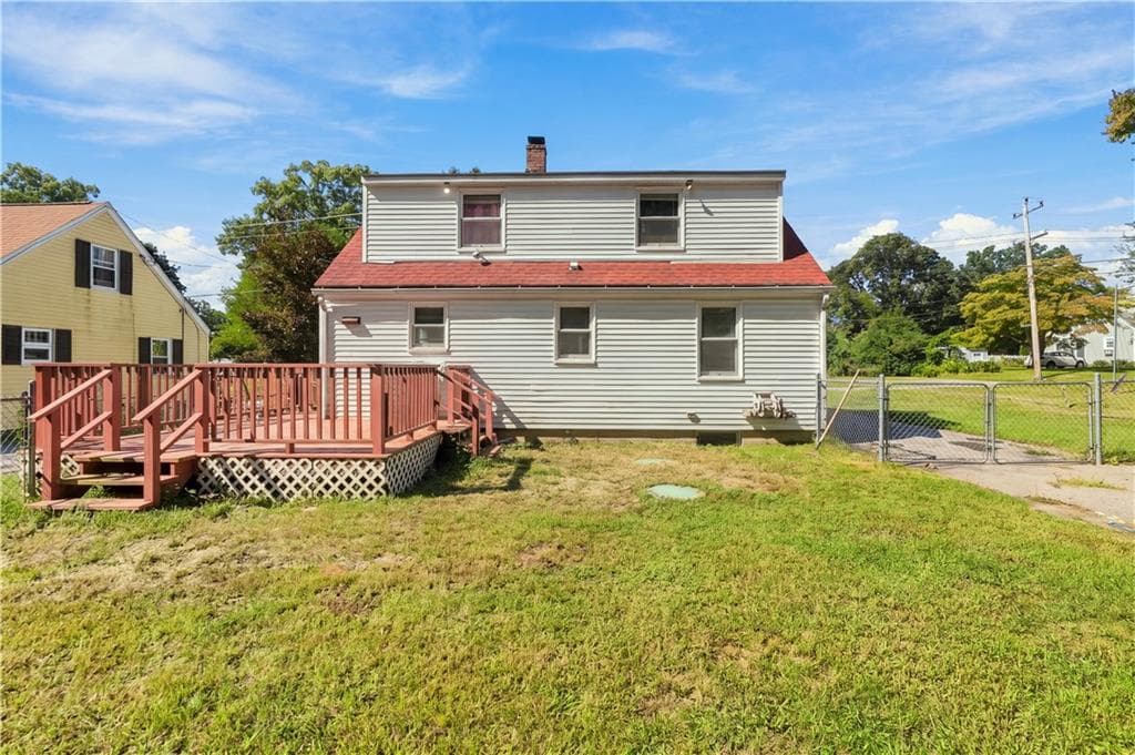 Single Family Residence at 259 Read Avenue, Coventry, photo 12 of 13
