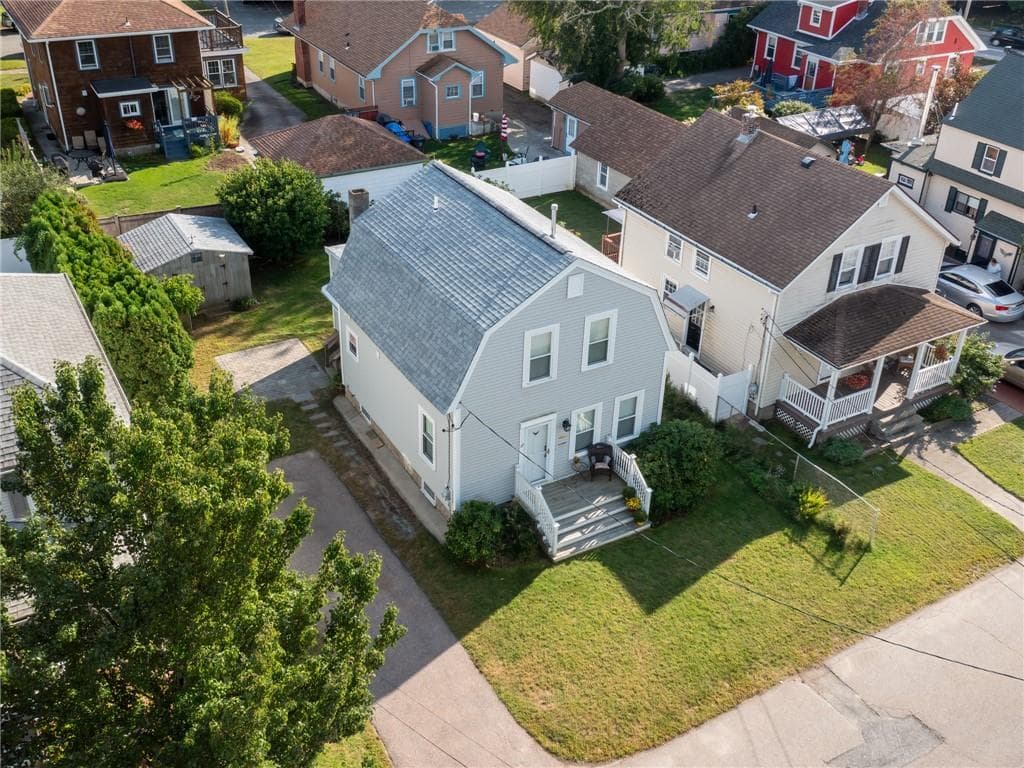 Single Family Residence at 17 Catalpa Avenue, East Providence, photo 34 of 34