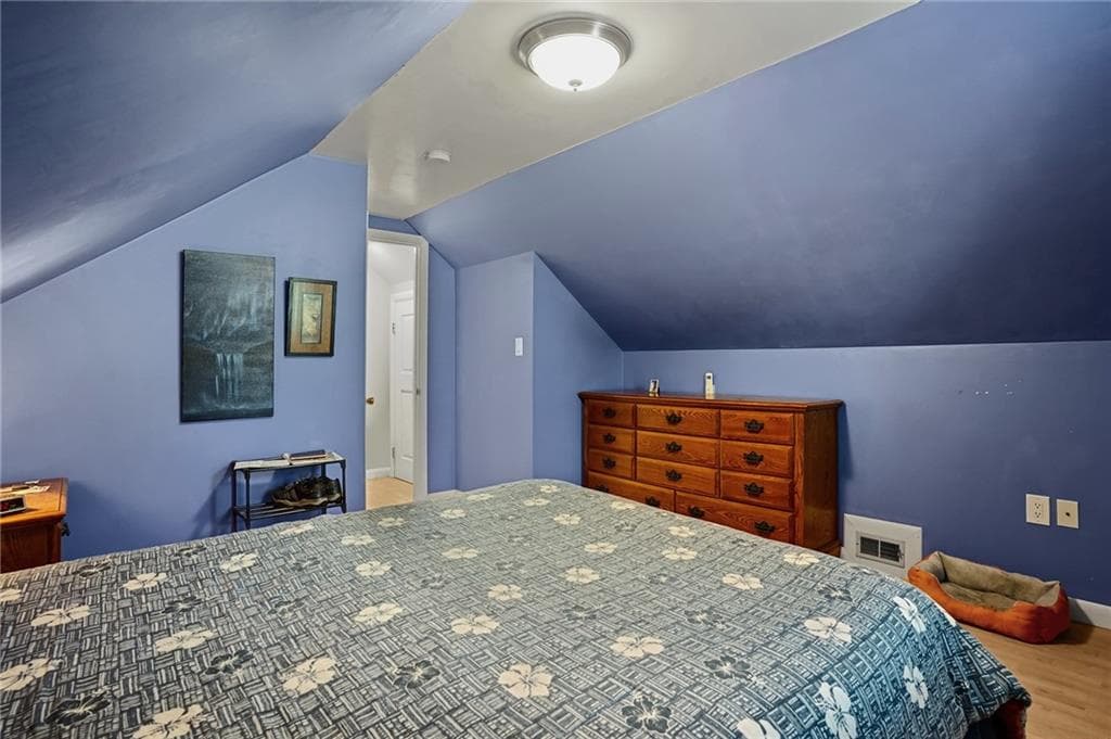 Single Family Residence at 22 Larchmere Drive, East Providence, photo 24 of 30