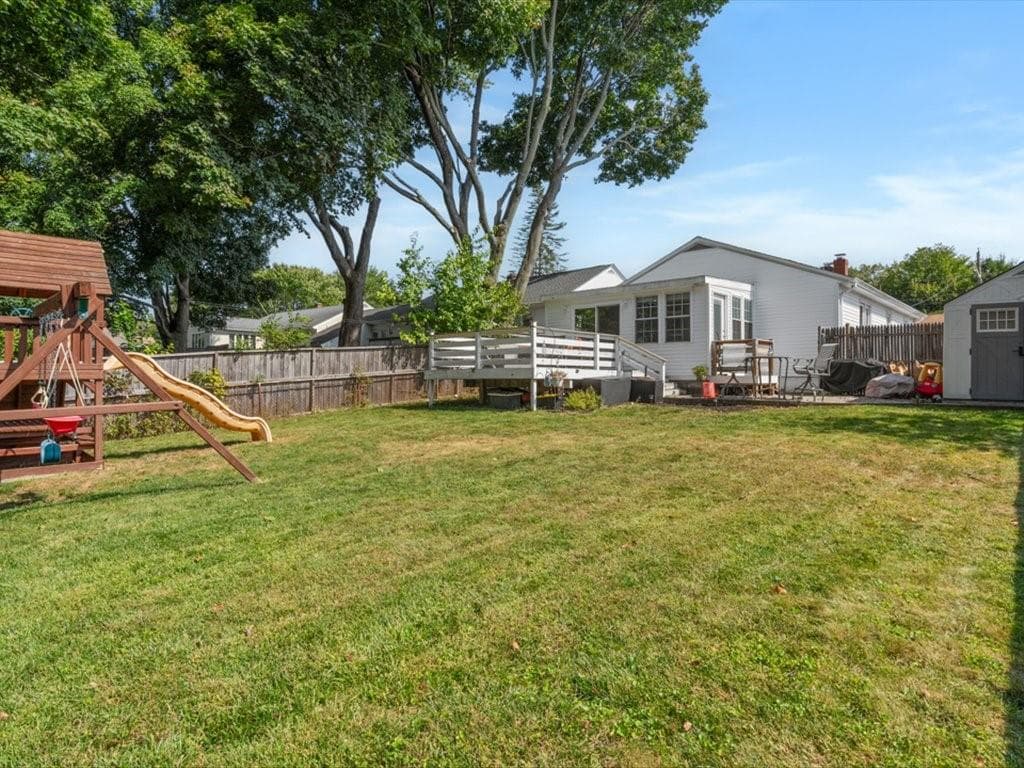 Single Family Residence at 15 Simpson Street, North Providence, photo 3 of 27