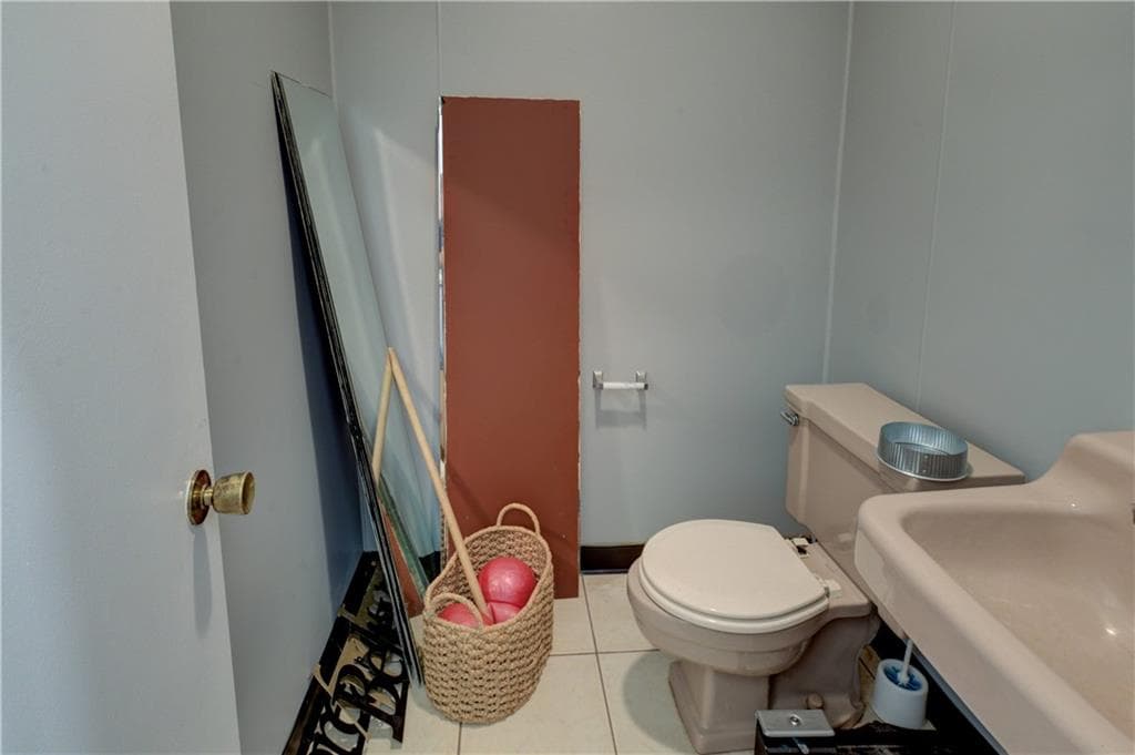 Commercial at 257 Warren Avenue, East Providence, photo 16 of 22