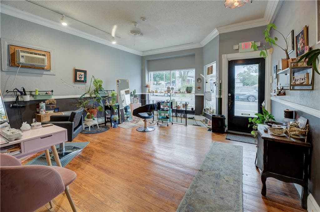Commercial at 257 Warren Avenue, East Providence, photo 7 of 22