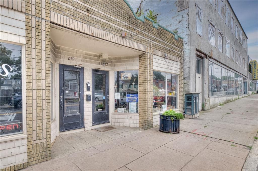 Commercial at 257 Warren Avenue, East Providence, photo 3 of 22