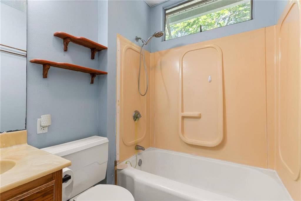Single Family Residence at 51 Underwood Lane, Middletown, photo 25 of 30