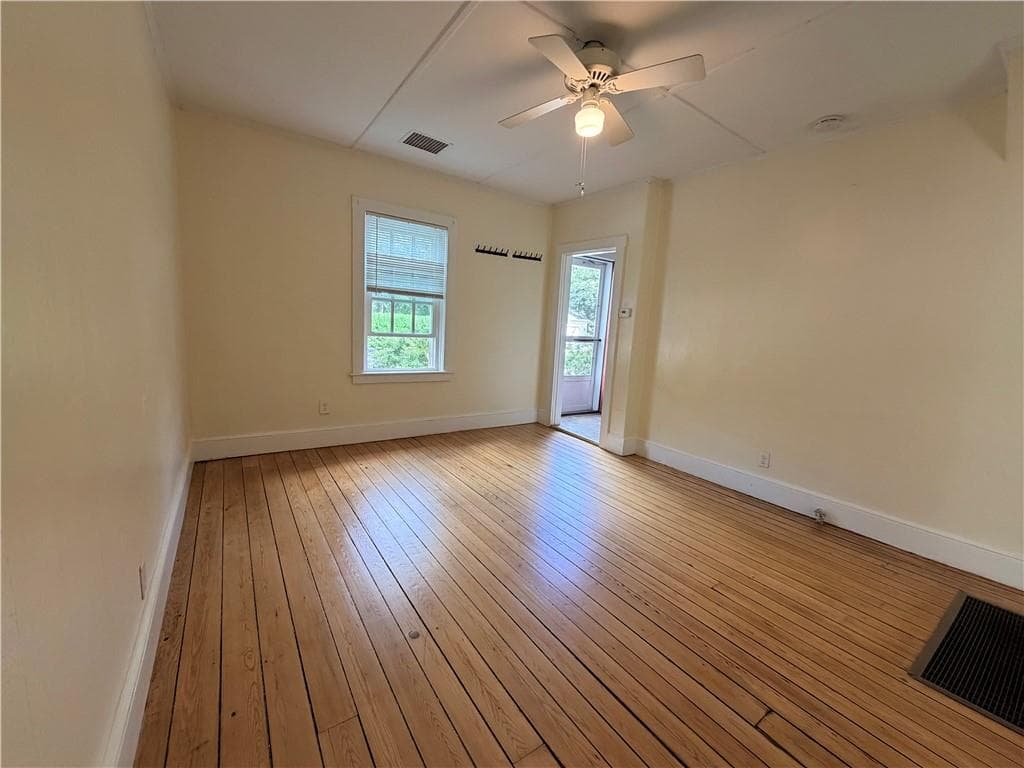 Condominium at 32 Paddy Hill Rd Road, South Kingstown, photo 6 of 22