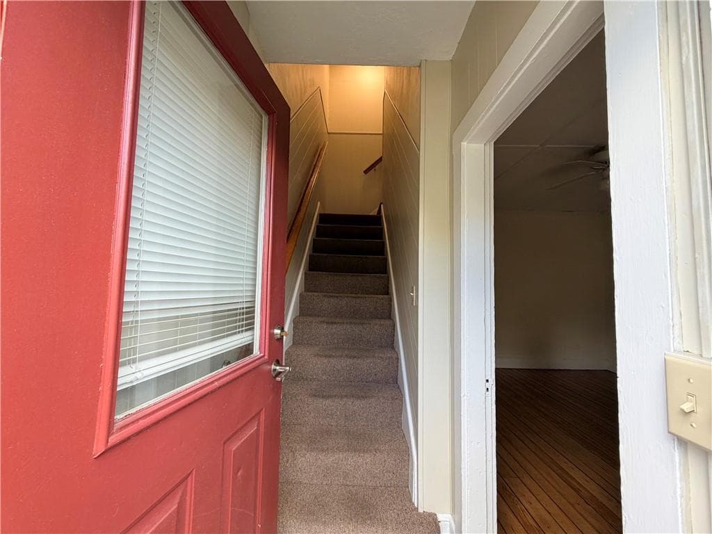 Condominium at 32 Paddy Hill Rd Road, South Kingstown, photo 5 of 22