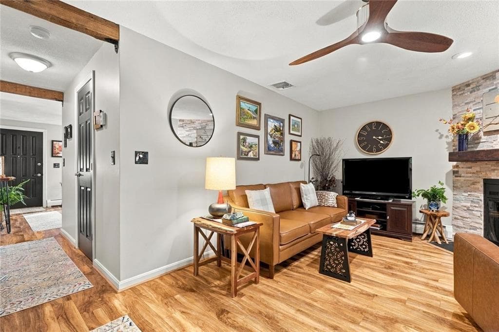 Condominium at 22 Pheasant Run UNIT A, Smithfield, photo 12 of 29