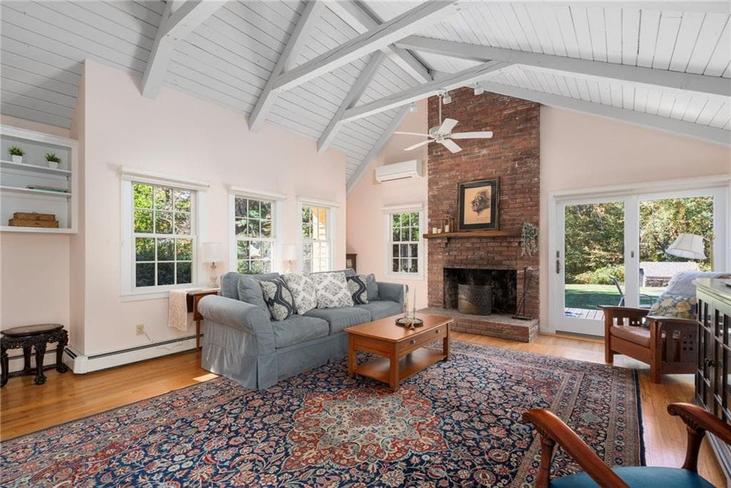 Single Family Residence at 941 Carrs Pond Road, East Greenwich, photo 14 of 50