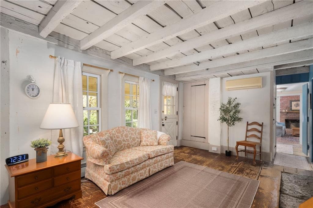 Single Family Residence at 941 Carrs Pond Road, East Greenwich, photo 18 of 50