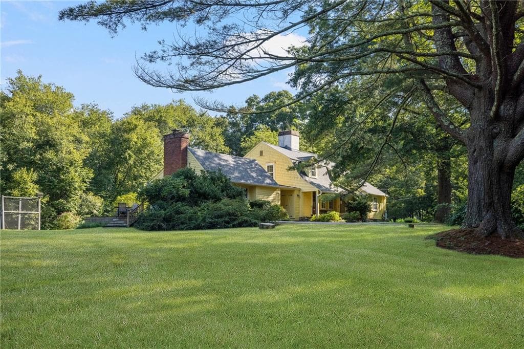 Single Family Residence at 941 Carrs Pond Road, East Greenwich, photo 44 of 50
