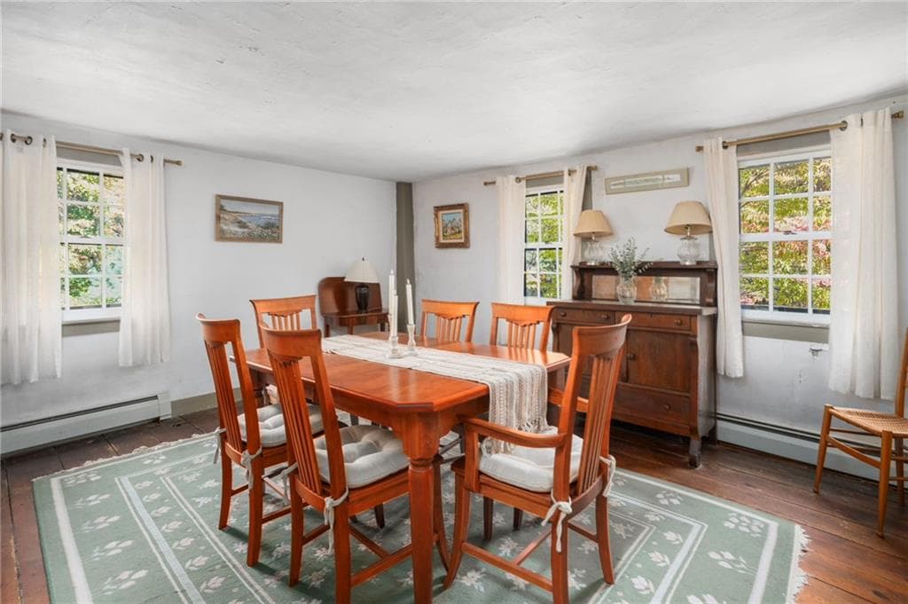 Single Family Residence at 941 Carrs Pond Road, East Greenwich, photo 29 of 50
