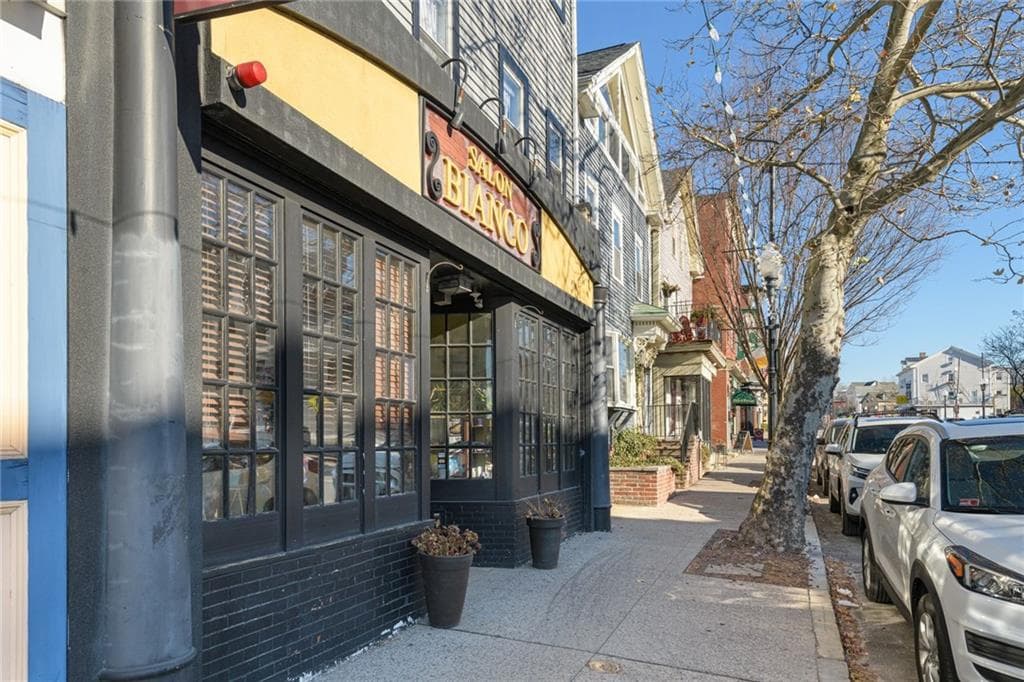 Commercial at 423 Atwells Avenue, Providence, photo 4 of 45