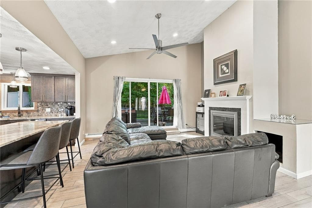 Single Family Residence at 112 Shady Hill Drive, West Warwick, photo 6 of 21