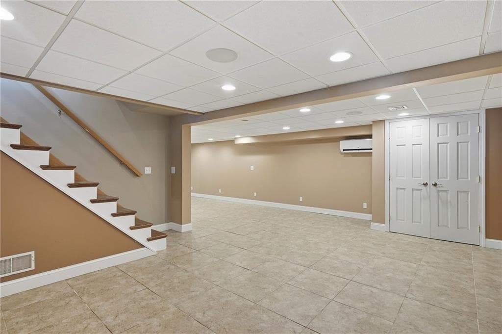 Single Family Residence at 20 Moswansicut Drive, Johnston, photo 32 of 43