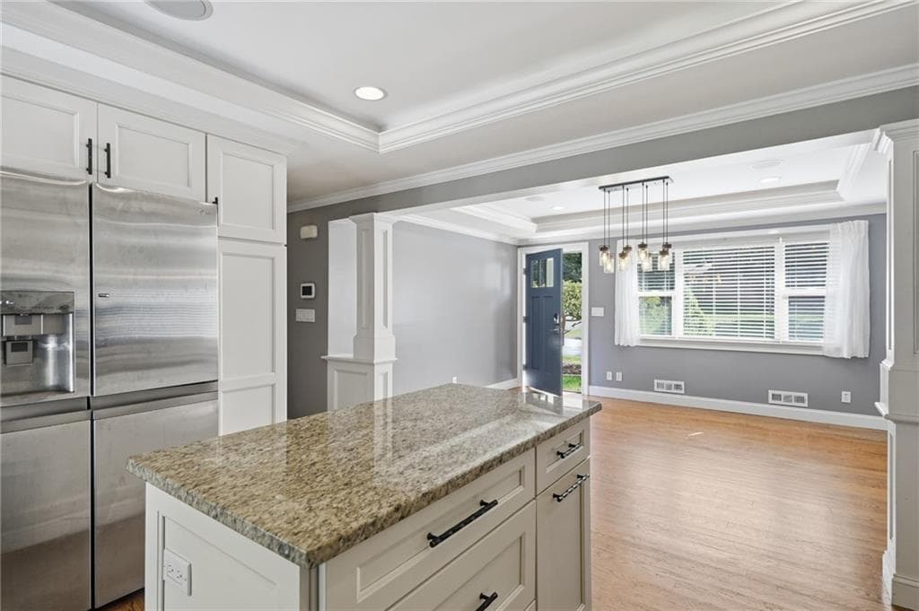Single Family Residence at 20 Moswansicut Drive, Johnston, photo 10 of 43