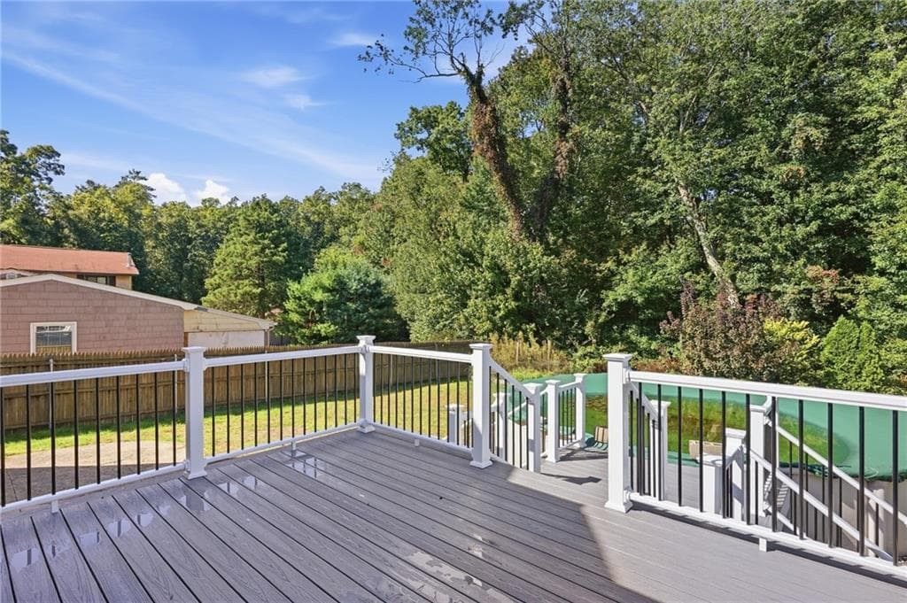 Single Family Residence at 20 Moswansicut Drive, Johnston, photo 39 of 43