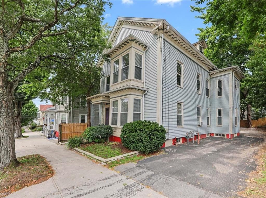 88 Doyle Avenue