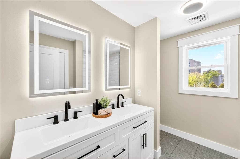 Condominium at 1455 Park Avenue UNIT 3, Cranston, photo 28 of 33