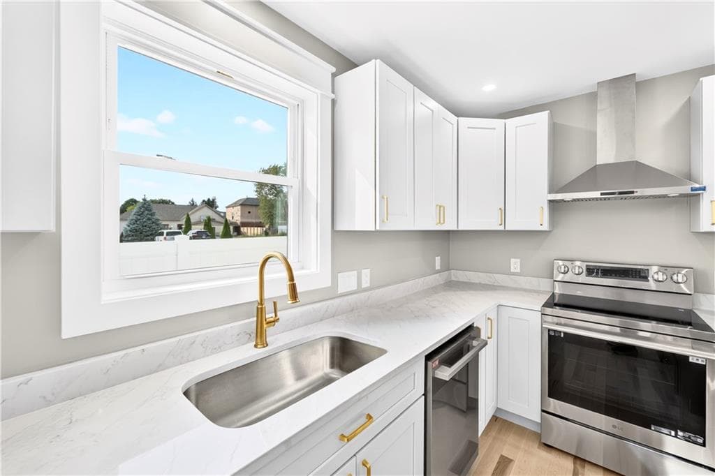 Condominium at 1455 Park Avenue UNIT 4, Cranston, photo 3 of 31