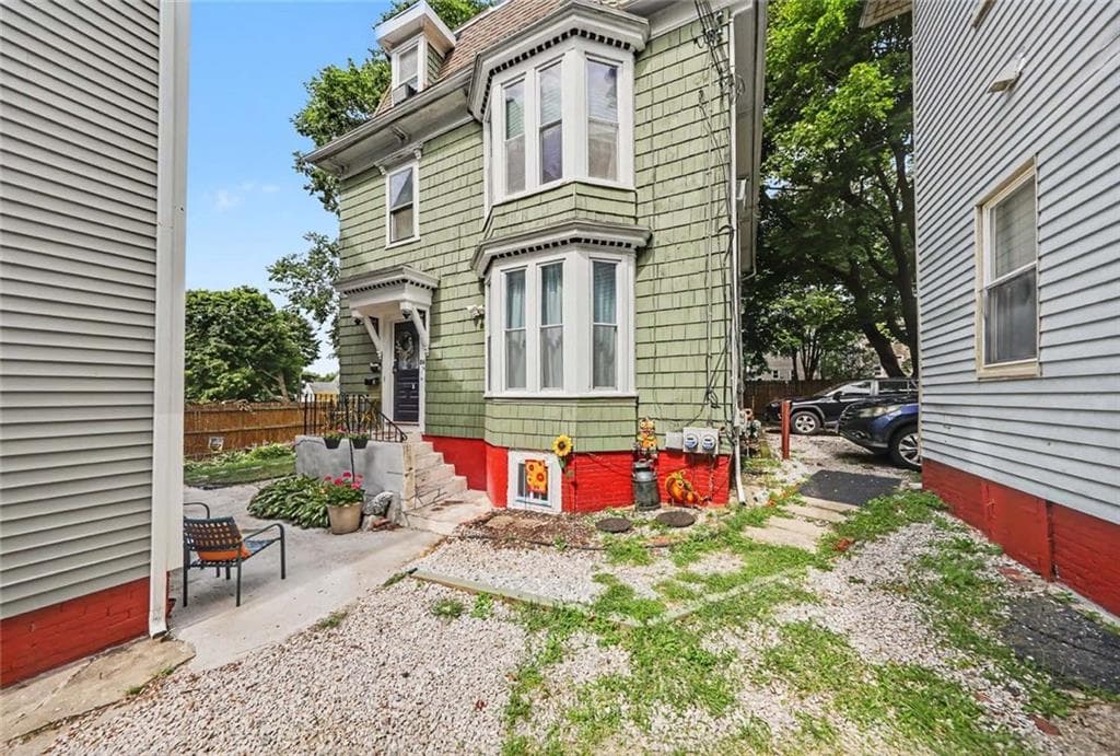 Commercial at 84 88 Doyle Avenue, Providence, photo 5 of 50