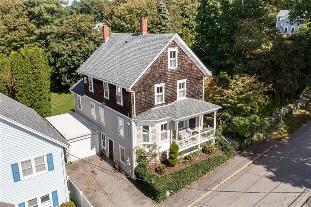 56 Lawton Avenue