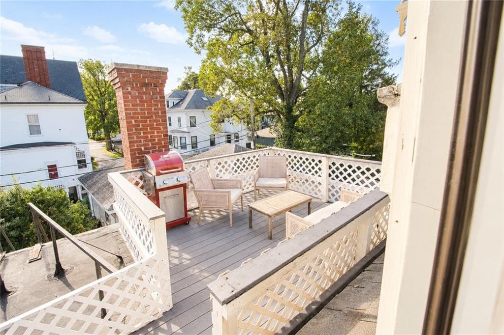 Condominium at 9 Whitfield Place UNIT 5, Newport, photo 25 of 27