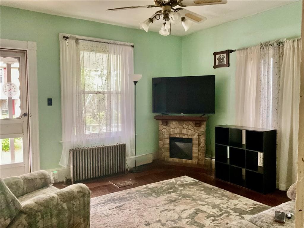 Multi Family at 25 Brier Street, Woonsocket, photo 4 of 36