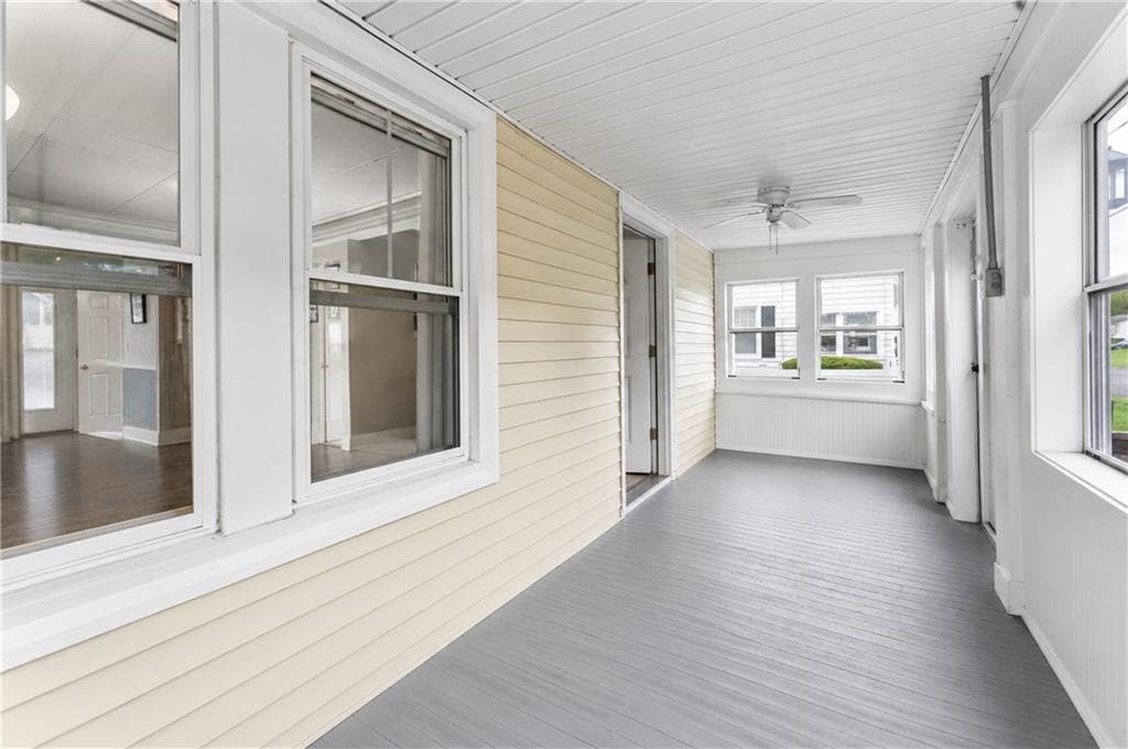 Single Family Residence at 34 Kent Avenue, East Providence, photo 7 of 37